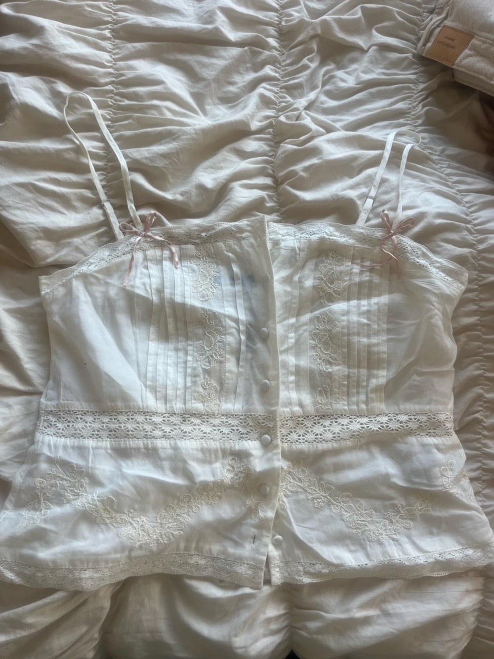 Zara White Lace-Trim Cotton Camisole with Pink Bow Accents